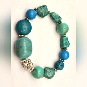Chunky Turquoise and Blue Beaded Bracelet